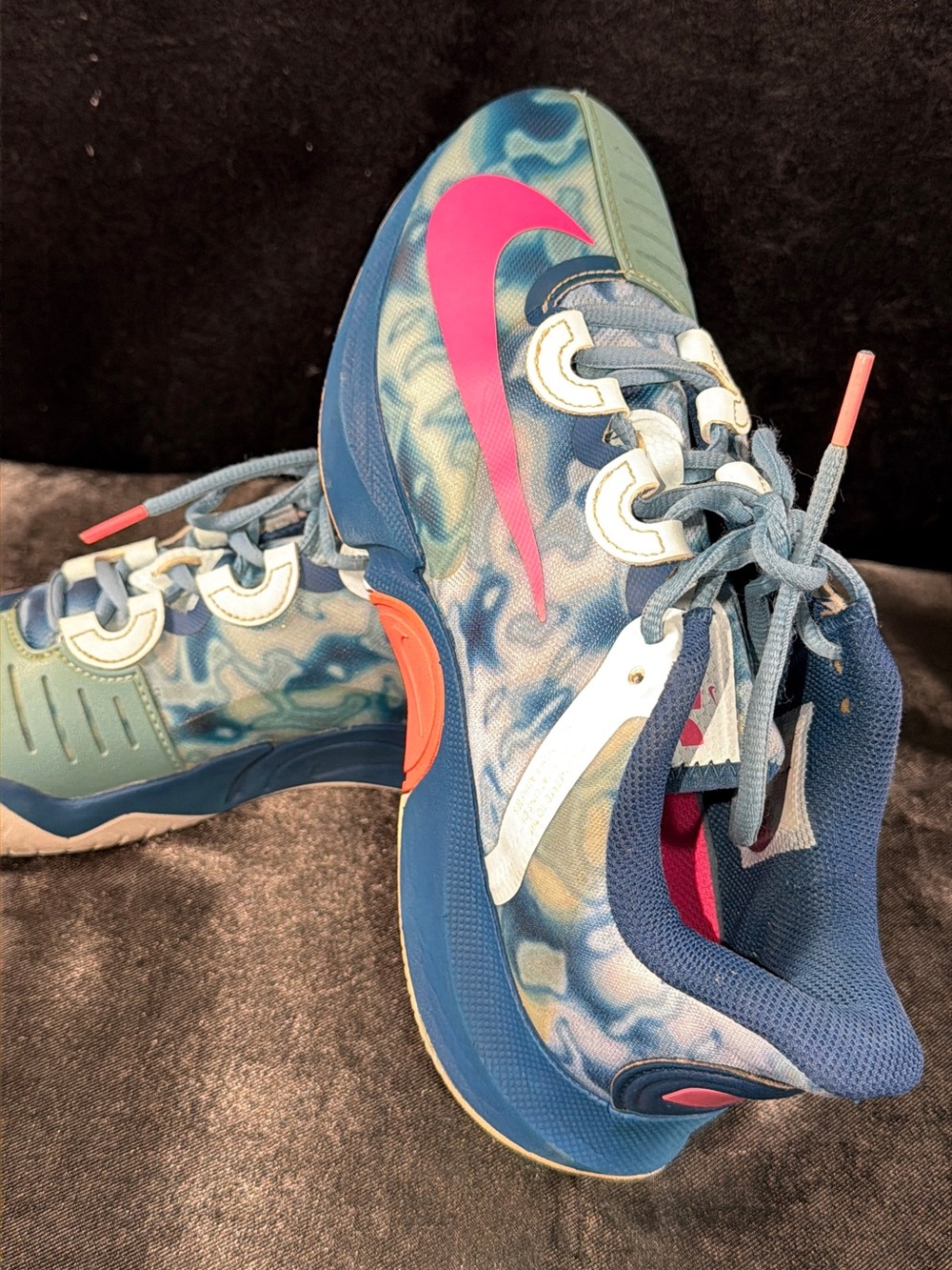 Nike Kids Blue and Pink Patterned Basketball Sneakers